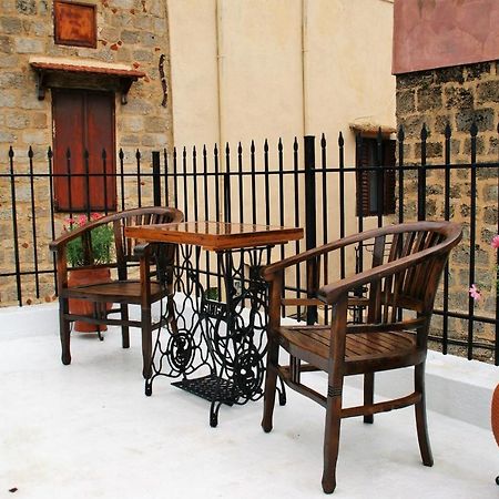 Evangelia'S Little House Rhodes City Exterior photo